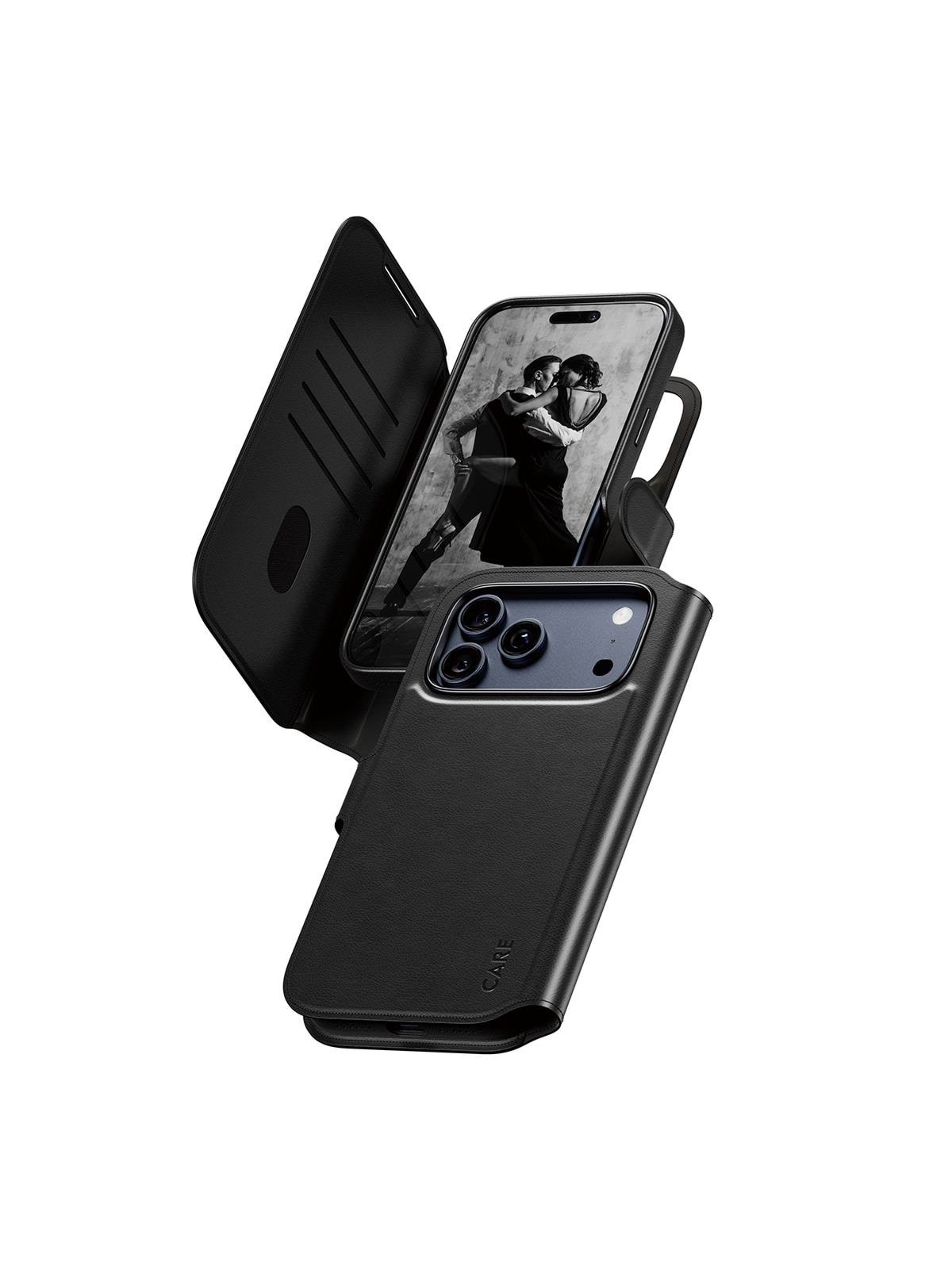 Care by Panzerglass Feature Case Tango Two-in-one Wallet w. Magsafe Iphone 17 Pro Max - Handys Cover Cases - Cr63940