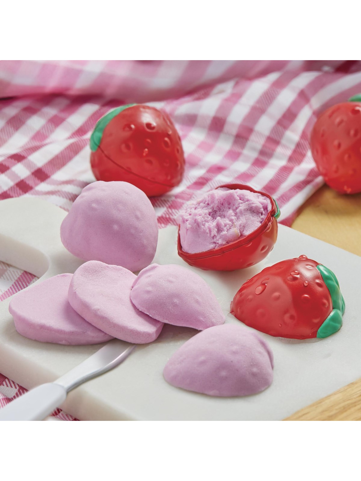 Little Tikes Creative Chefs Basket of Strawberries - Baby Spielzeug - 644115