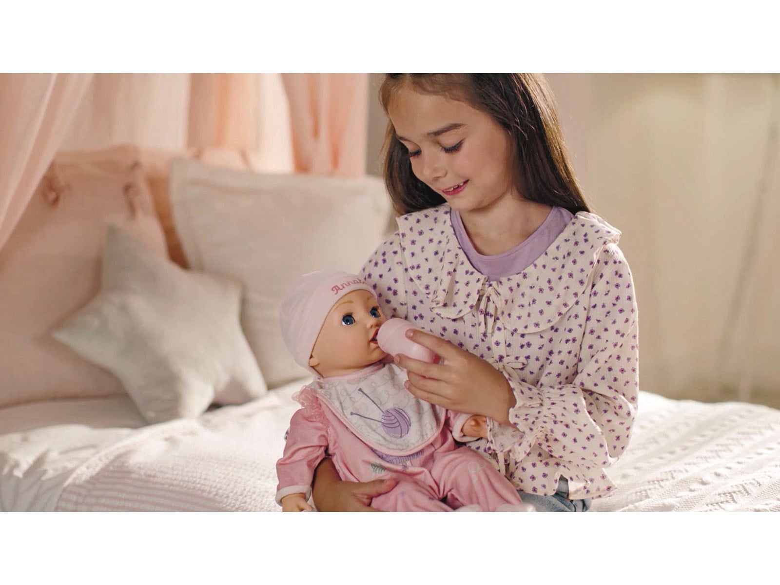 Baby Annabell Emily Marche avec Moi 710623 - Poupée de 43 cm avec grenouillère & Bonnet Roses Baby Annabell Emily Marche avec Moi 710623 - Poupée de 43 cm avec grenouillère & Bonnet Roses