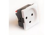 Schaltereinheiten - Legrand 2p+e socket danish standard - 77508