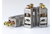 Schaltkästen und Schränke - ABB Cable clamp 95-240mm2 - 2CEA000042K1096