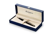 Utensilien zum Schreiben und Zeichnen - Waterman Carène Black Sea Kugelschreiber | hochglänzend Schwarz mit Clip aus 23-karätigem Gold | mittlere Schreibspitze | blaue Tinte | Geschenkbox - S0700380