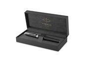 Utensilien zum Schreiben und Zeichnen - Parker Ingenuity Füller | Core Kollektion | Schwarz, silberne Ausführung | Schwarze Tinte | Geschenkbox - 2181994