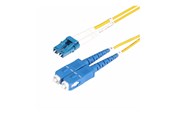 Netzwerk - Kabel - StarTech.com 1m (3ft) LC to SC (UPC) OS2 Single Mode Duplex Fiber Optic Cable - patch cable - 1 m - yellow - Gelb - 1m - SMLCSC-OS2-1M