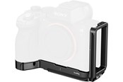 Kameras und Objektivzubehör - SmallRig 6034 L-Shaped Mount Plate with AirTag Slot for Sony Alpha 7 V / 7R V / 7 IV - 6034