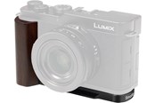 Kameras und Objektivzubehör - SmallRig 5942 L-Shaped Mount Plate with Wooden Handle for Panasonic LUMIX L10 Black - 5942
