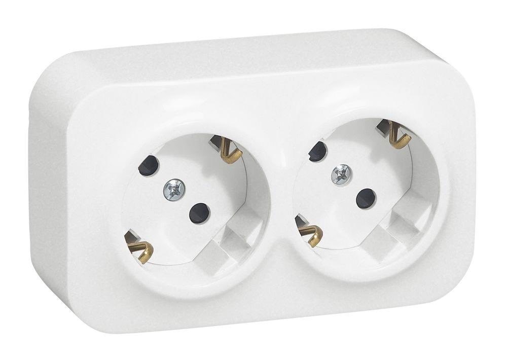 Legrand German Std Socket 2x2p+e Forix - With Shutters - ip 2x - 16 - Schaltereinheiten 782423