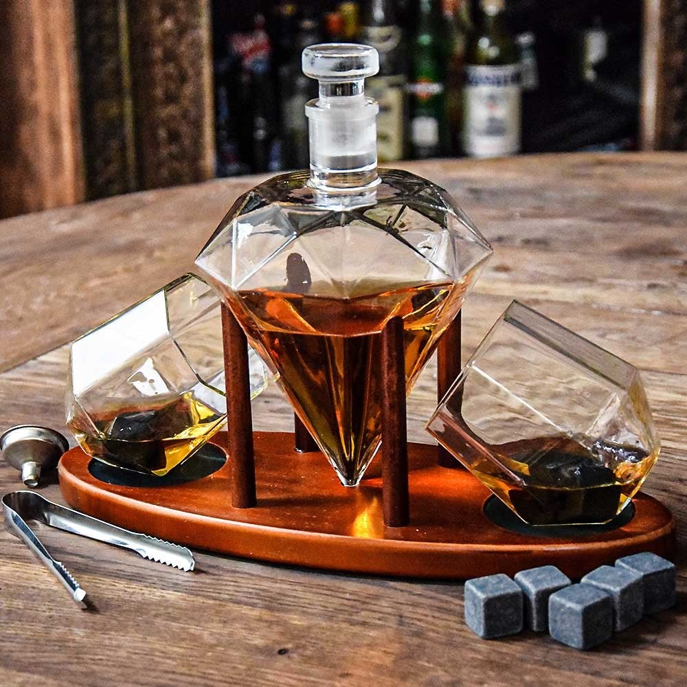 Mikamax Deluxe Diamond Decanter Set - Gadget