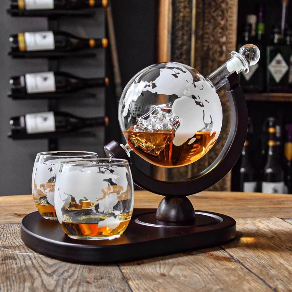 Mikamax Deluxe Globe Decanter Set - Gadget