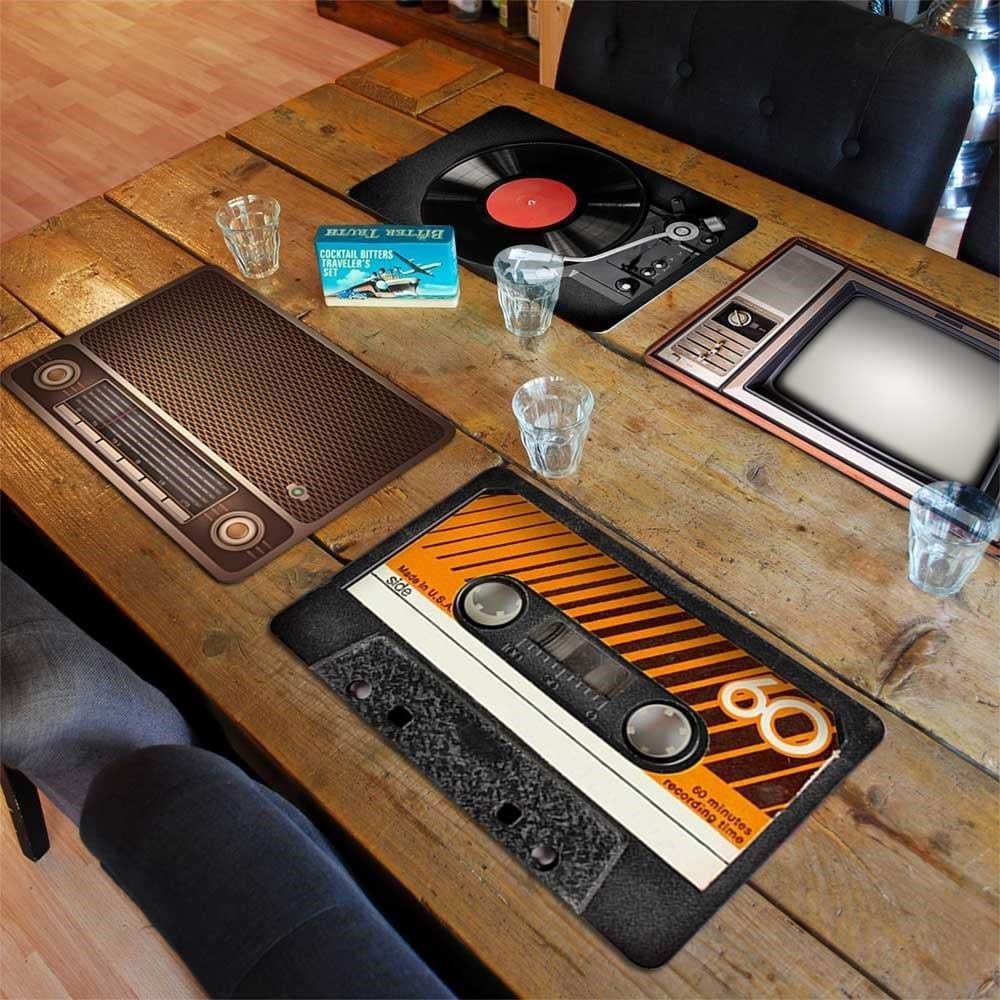 Mikamax Retro Placemats - Set of 4 - Gadget