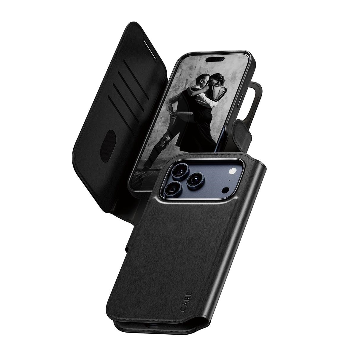 Care by Panzerglass Feature Case Tango Two-in-one Wallet w. Magsafe Iphone 17 Pro Max - Handys Cover Cases Cr63940