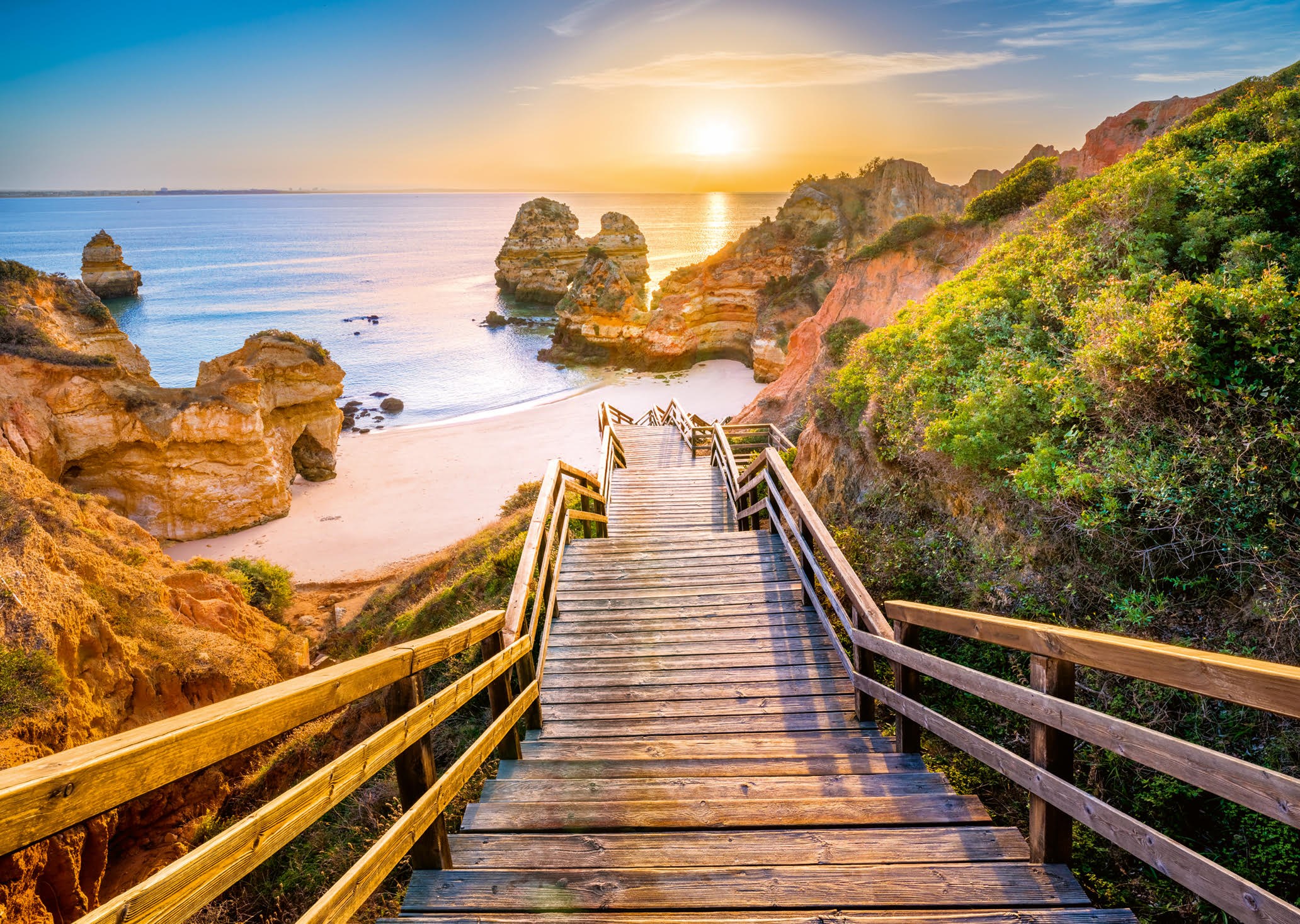 Ravensburger Stairway to Camilo Beach Algarve (1000) - Puzzle