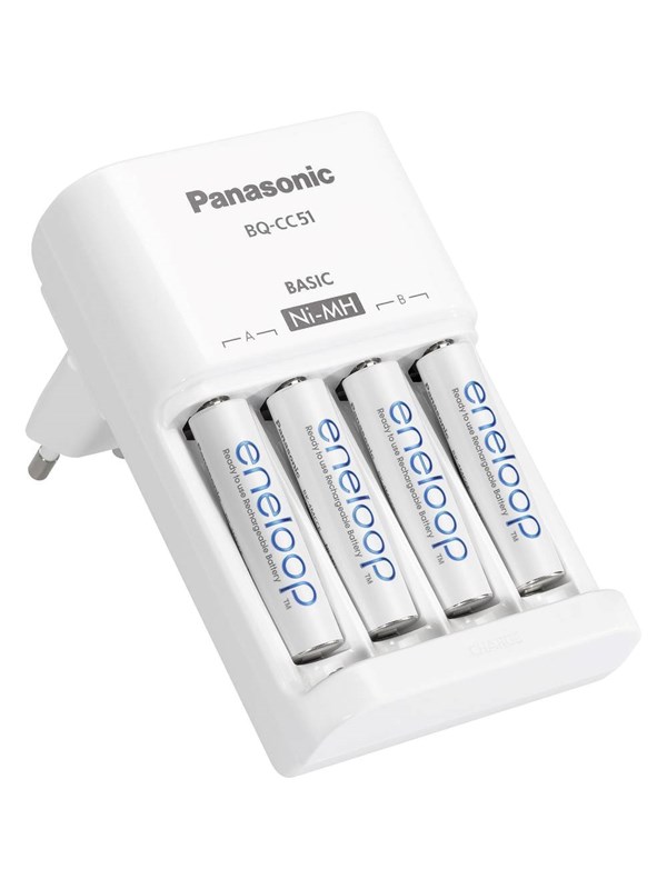 Panasonic Eneloop BQ-CC18 + 4 x AAA 750 mAh
