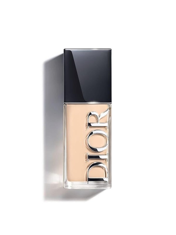 Christian Dior Forever Skin Glow Foundation 05 Neutral