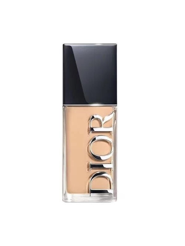 Christian Dior Forever Skin Wear Foundation 2 Warm