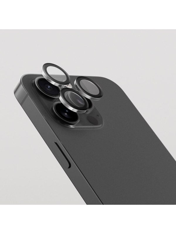 SiGN Lens protector in tempered glass for iPhone 1