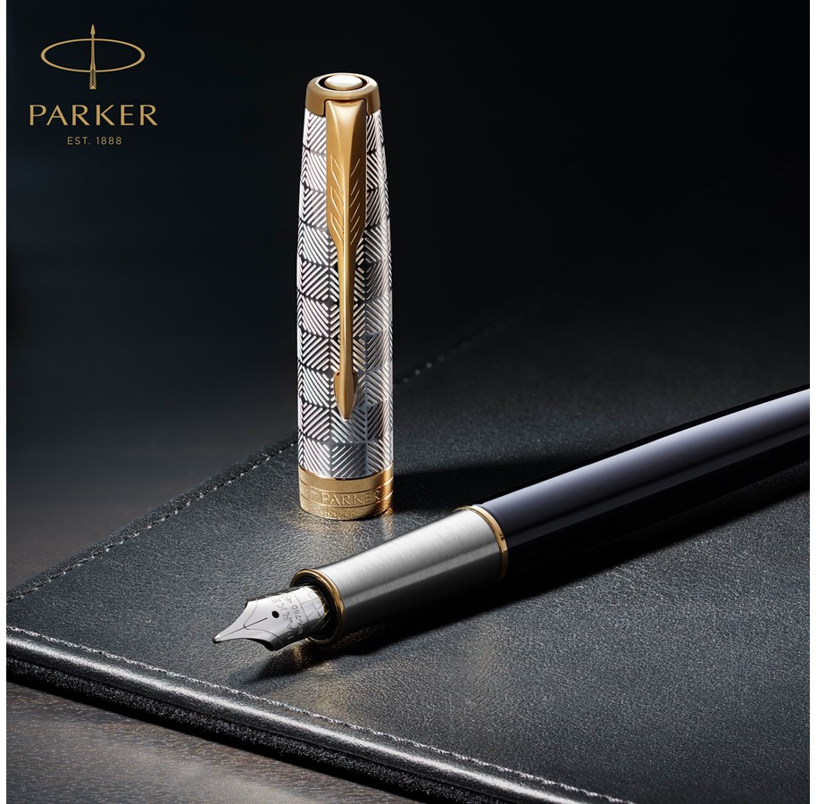Original Parker Sonnet Füllfederhalter – 0,5 Mm Feine Feder, 18K Vergoldet, In Geschenkbox, Made In France